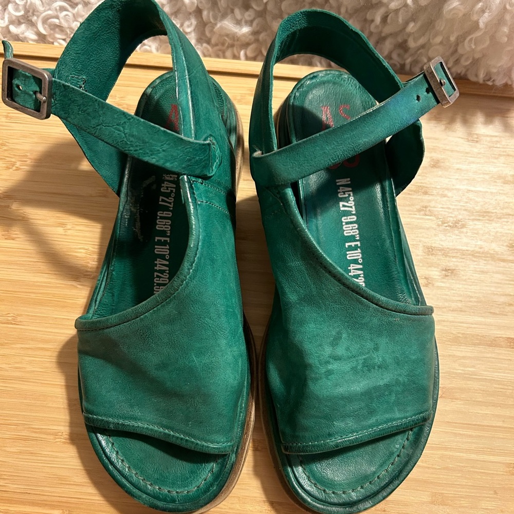 A.S. 98 green sandal